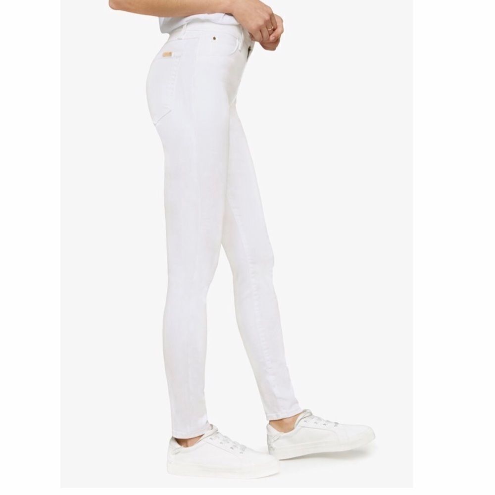 Joes Jeans The Skinny. White.